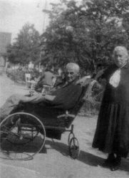 Rodiče, 1930