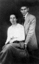 Franz Kafka se snoubenkou Felicí Bauerovou