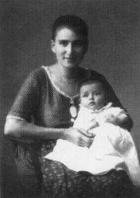 Ottla s dcerou Věrou, Domažlice 1921